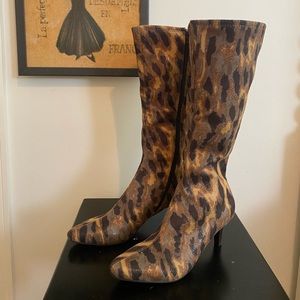 Impo stretch leopard boots